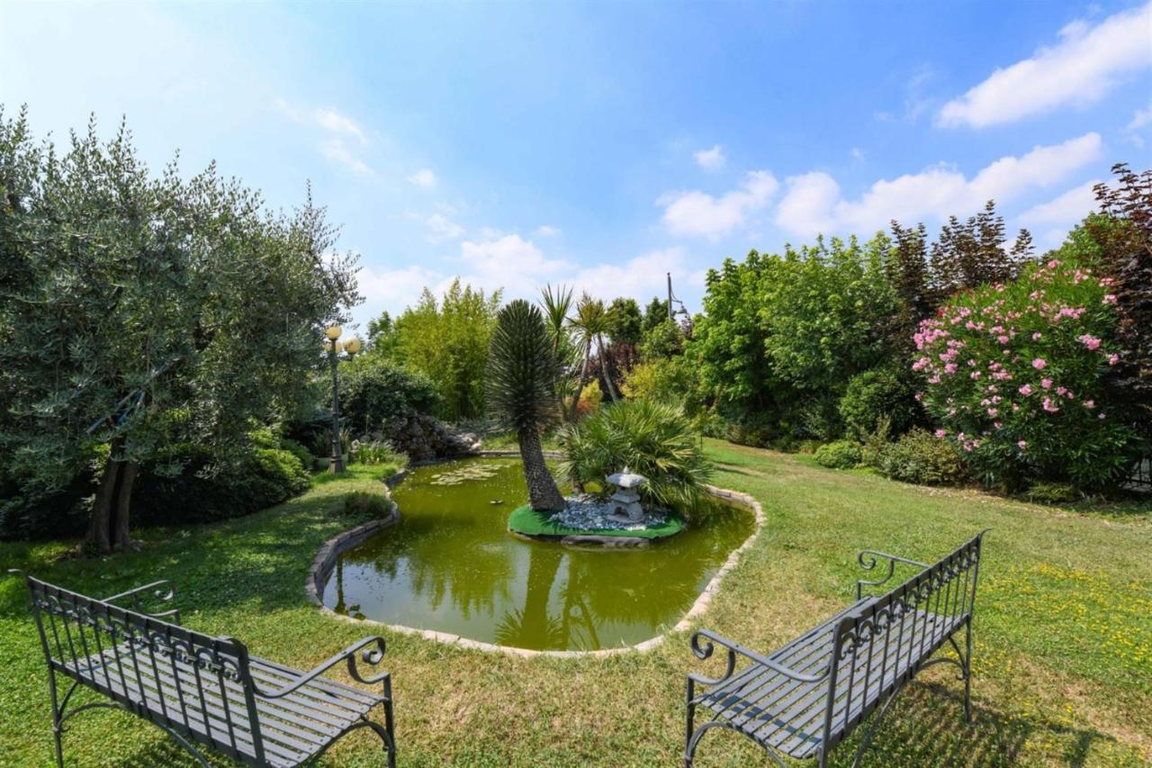 Private Luxury Villa With Pool Moniga del Garda Exterior foto