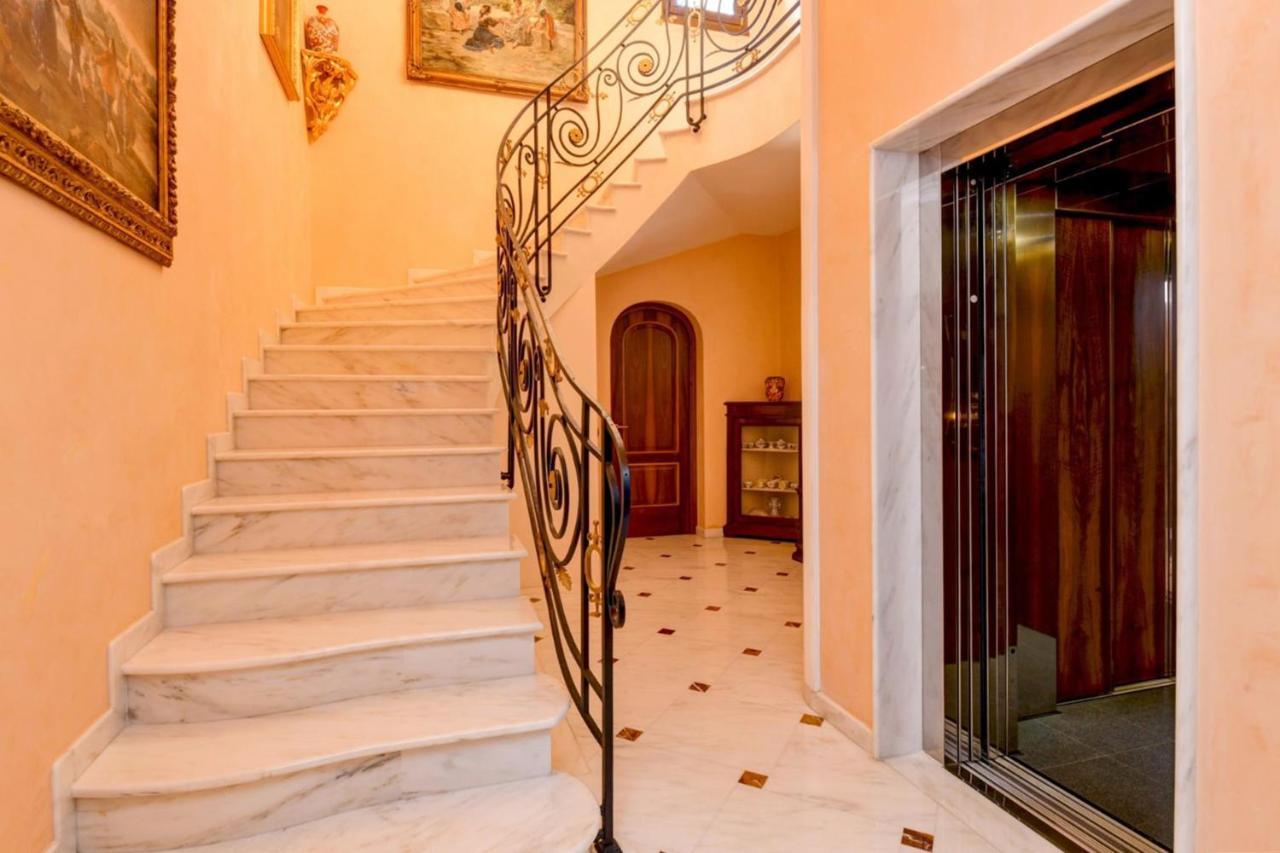 Private Luxury Villa With Pool Moniga del Garda Exterior foto